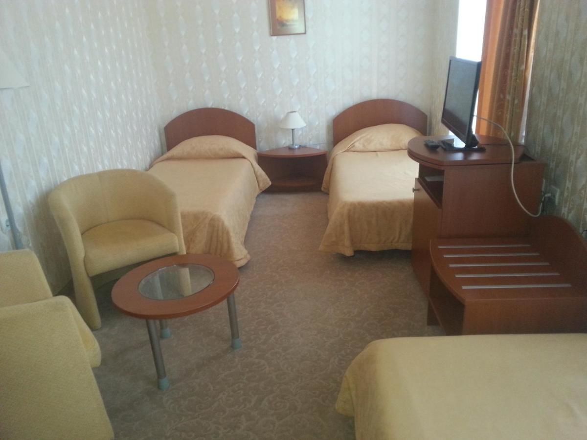 Отель Hotel Perperikon Кырджали