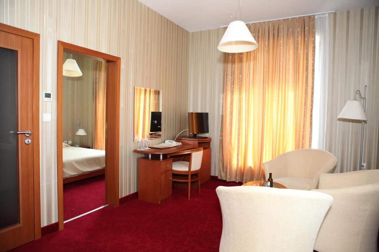 Отель Hotel Perperikon Кырджали-26